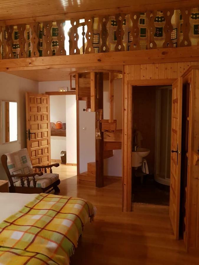 Hotel Rural Venta Del Termino Santa Gadea del Cid Екстериор снимка